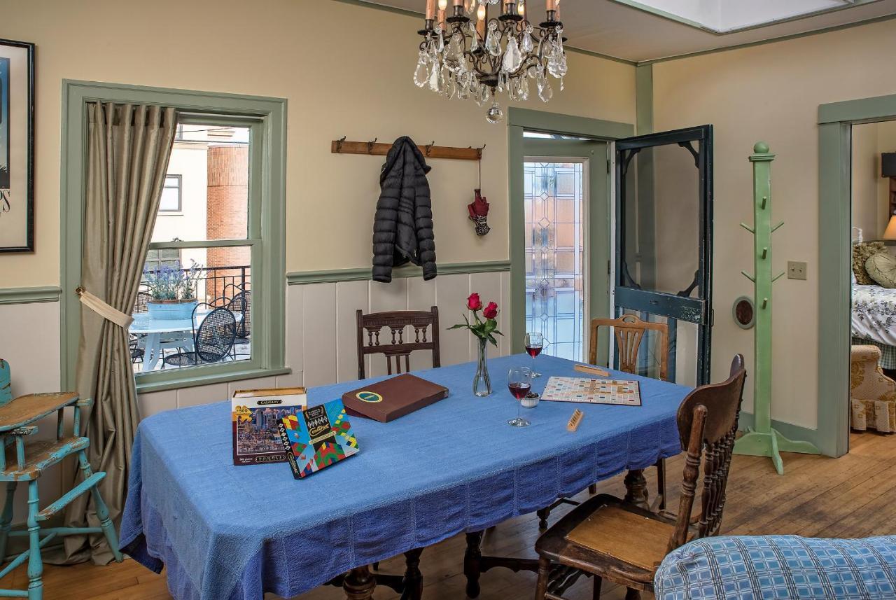 Clementine'S Guest House & Vacation Rentals Астория Экстерьер фото
